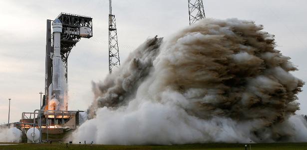 Depois de sequência de erros, cápsula da Boeing se acopla à Estação Espacial – 21/05/2022