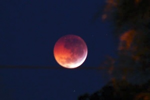 Eclipse lunar deste domingo será visível em todo o Brasil. Vamos observar? – 14/05/2022